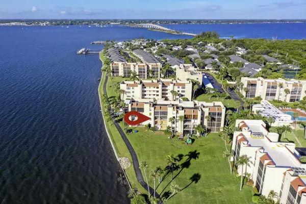 Jensen Beach, FL 34957,3432 NE Causeway BLVD 4-303