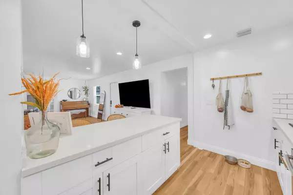 Lake Worth, FL 33460,518 S N ST