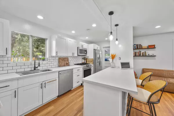 Lake Worth, FL 33460,518 S N ST