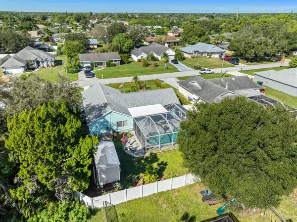 Port Saint Lucie, FL 34952,2361 SE Saphire TER