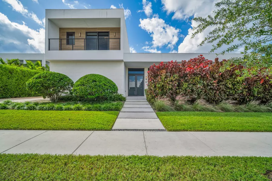 16622 S Botaniko DR, Weston, FL 33326