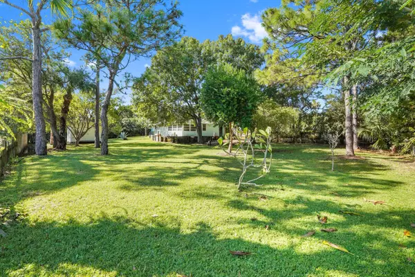 Fort Pierce, FL 34982,4706 Regina DR