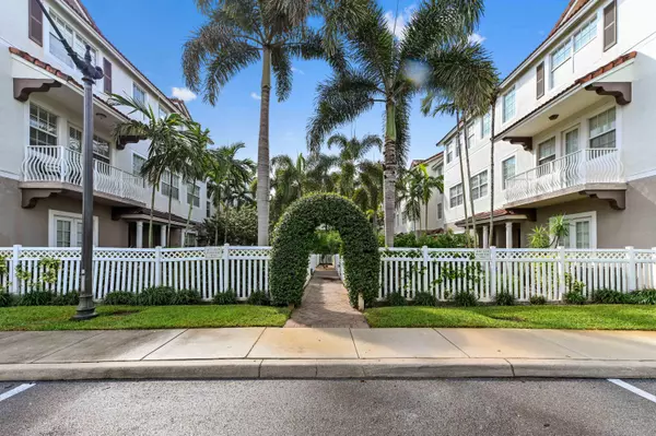 Hypoluxo, FL 33462,116 Ocean Cay WAY