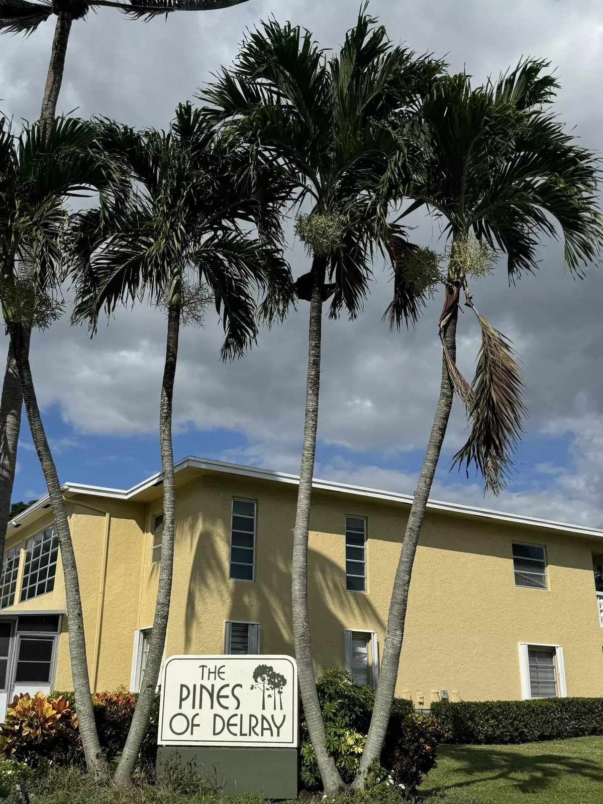 Delray Beach, FL 33445,1141 Violet TER 202