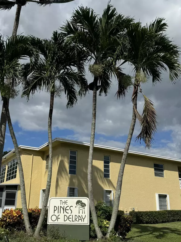 1141 Violet TER 202, Delray Beach, FL 33445