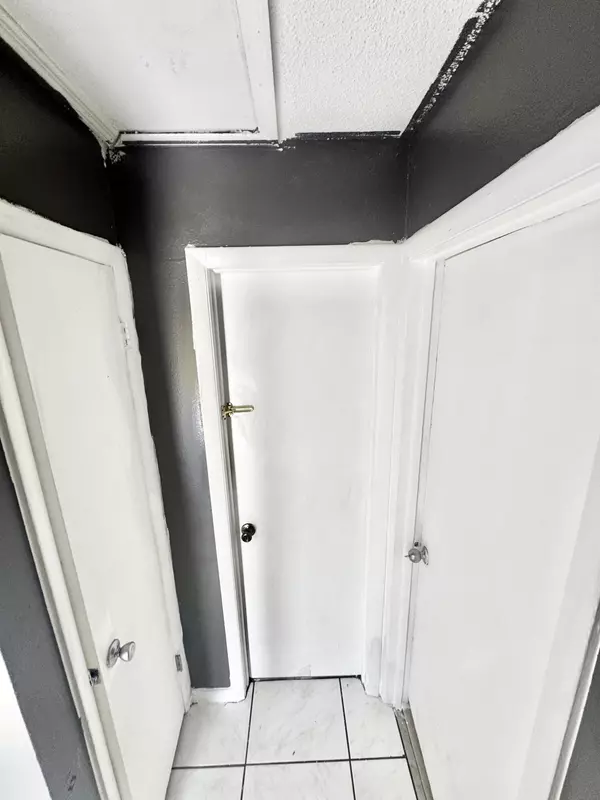 Stuart, FL 34997,2993 SE Camino AVE