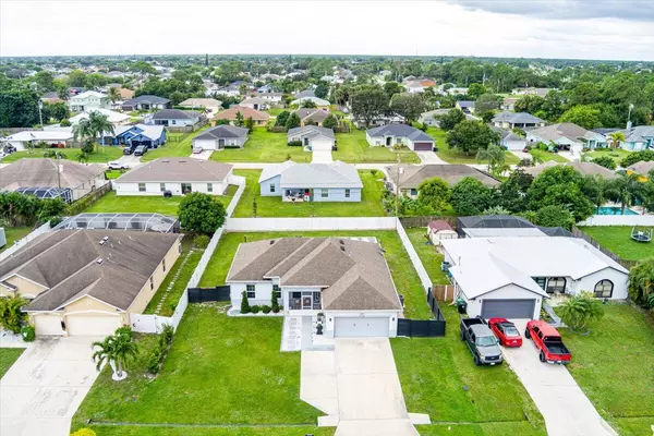 Port Saint Lucie, FL 34953,1118 SW Ingrassina AVE