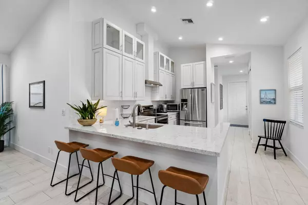 17868 Limestone Creek RD, Jupiter, FL 33458