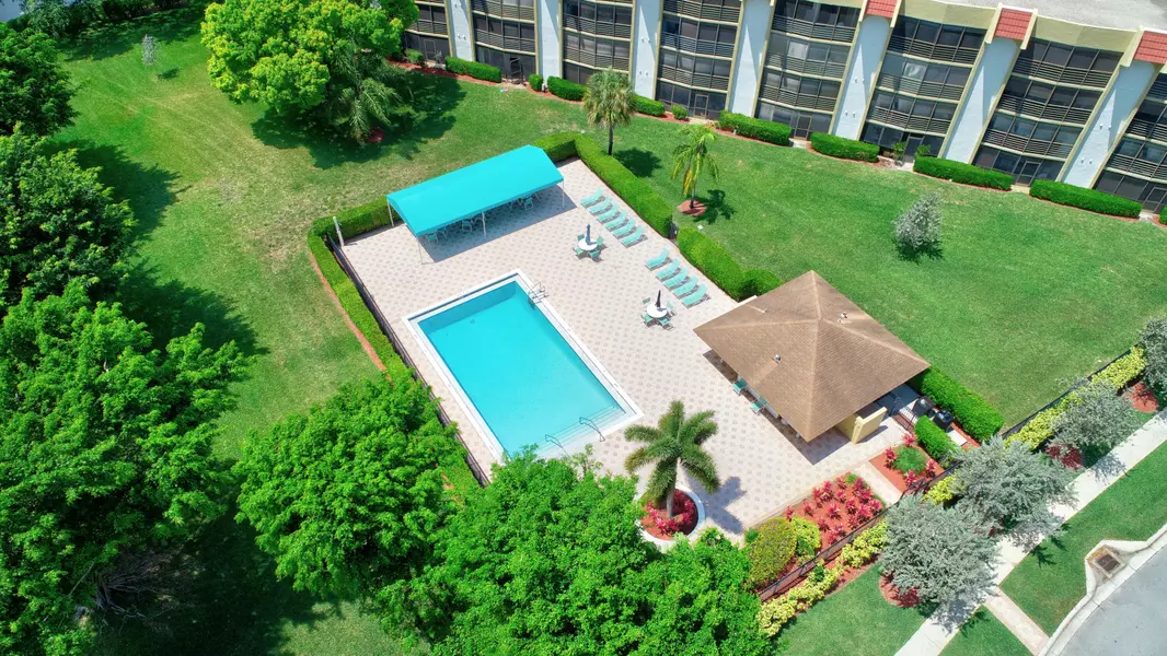 23344 Carolwood LN 306, Boca Raton, FL 33428