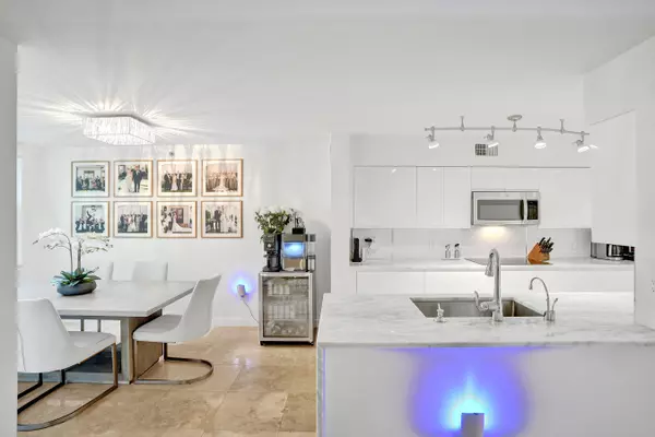 Boca Raton, FL 33496,3237 Clint Moore RD 108