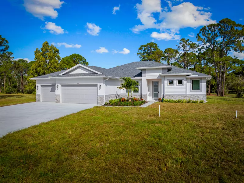 10634 Sugar Pine DR, Fort Pierce, FL 34945