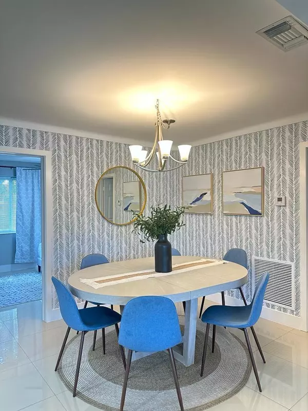 Boynton Beach, FL 33435,426 SW 8th AVE