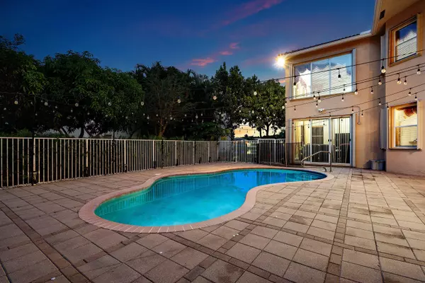 Lake Worth, FL 33467,9915 Via Bernini