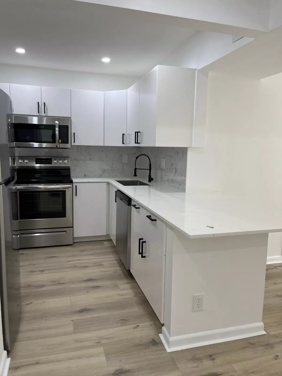 Boca Raton, FL 33431,480 NW 20th ST 3040