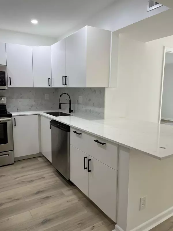 Boca Raton, FL 33431,480 NW 20th ST 3040