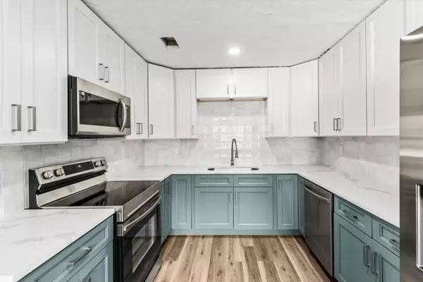 937 NE 25th AVE, Pompano Beach, FL 33062