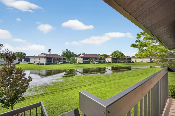 Jupiter, FL 33458,6485 Chasewood DR G