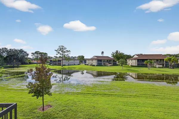 Jupiter, FL 33458,6485 Chasewood DR G