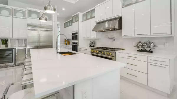 Palm Beach Gardens, FL 33418,13171 Artisan CIR