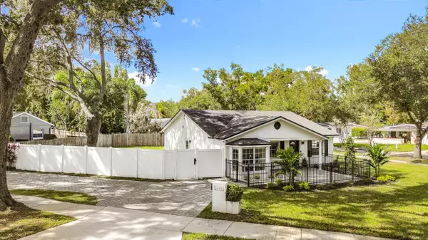 Winter Park, FL 32789,1451 Cavendish RD