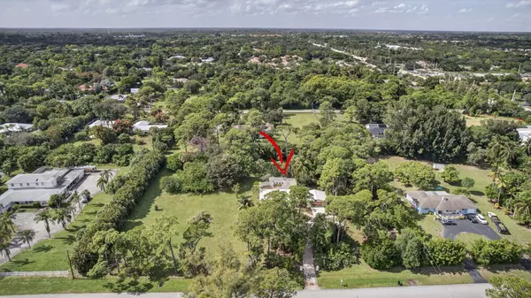 8855 N Bates RD, Palm Beach Gardens, FL 33418