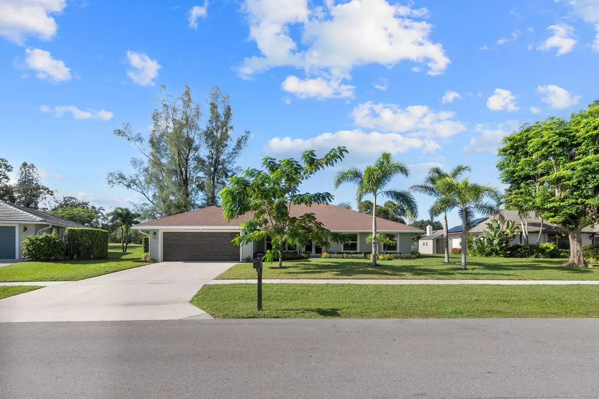 Wellington, FL 33414,1395 Pine Valley DR