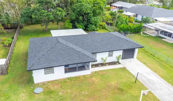 Port Saint Lucie, FL 34983,313 NW Dorchester ST