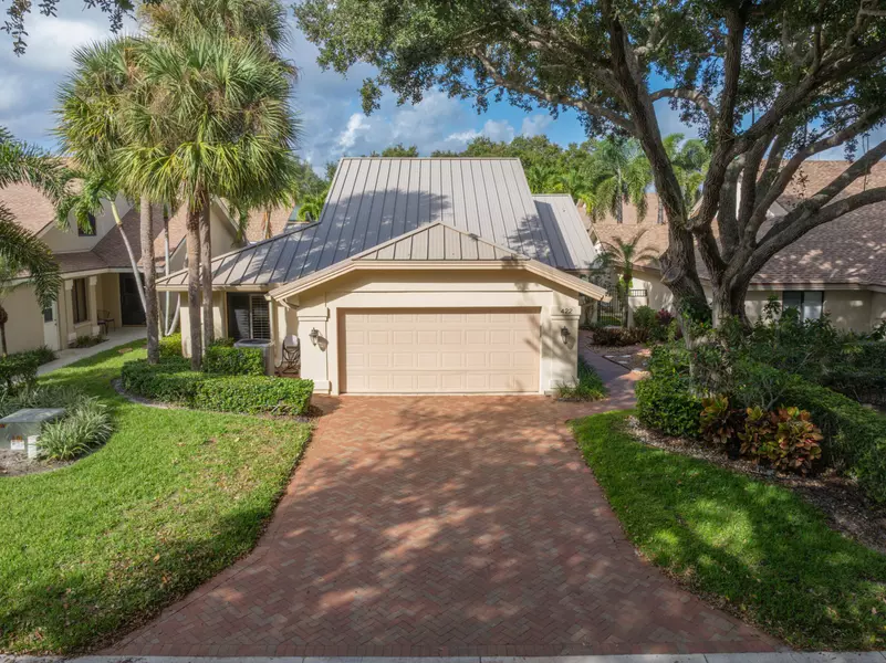 422 River Edge RD, Jupiter, FL 33477