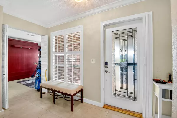 Atlantis, FL 33462,355 S Villa DR