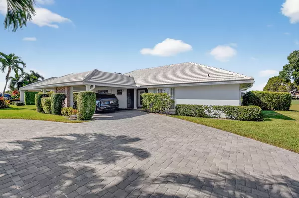 Atlantis, FL 33462,355 S Villa DR