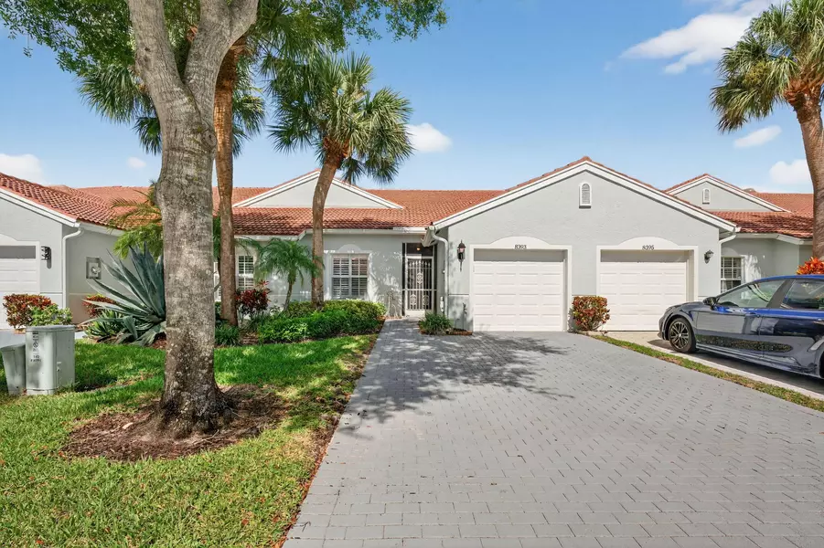 8393 Logia CIR, Boynton Beach, FL 33472