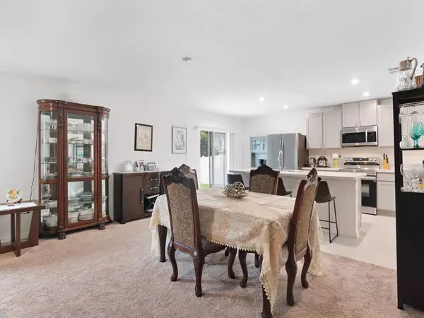 Vero Beach, FL 32967,7976 105th AVE