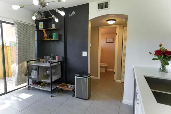 Plantation, FL 33325,12461 NW 3rd ST C3