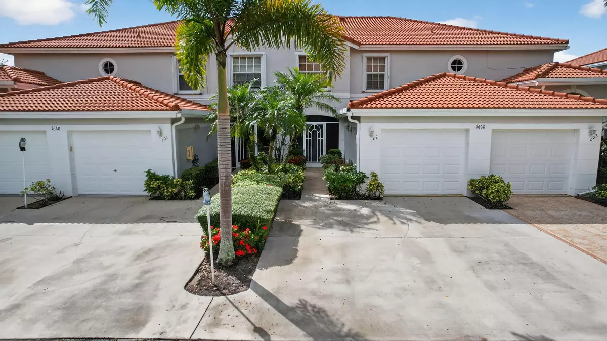 Boynton Beach, FL 33437,7660 Springwater PL 102