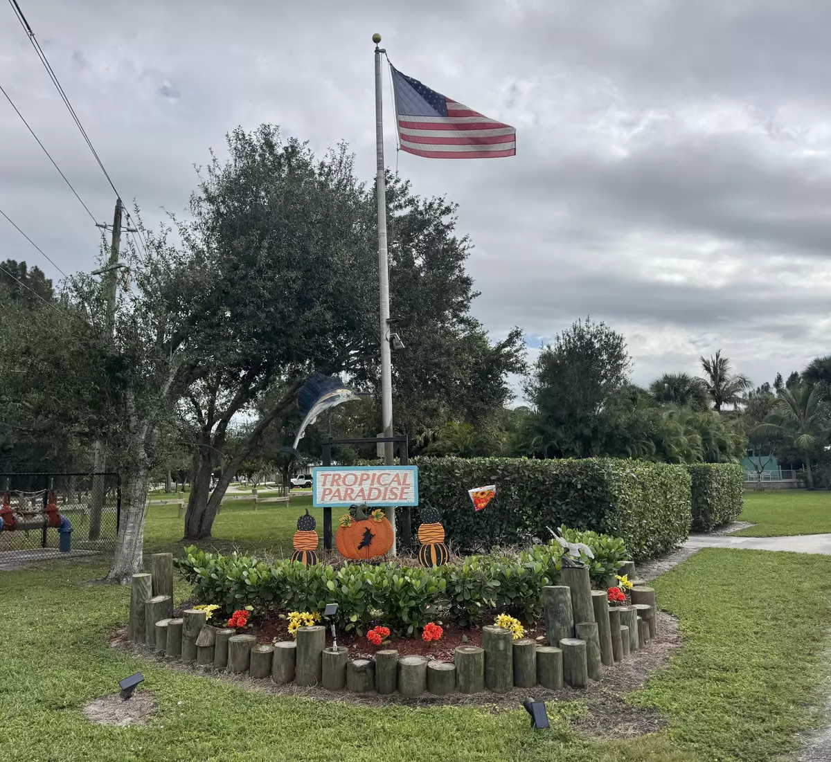 Stuart, FL 34997,251 SE SE Paradise PL