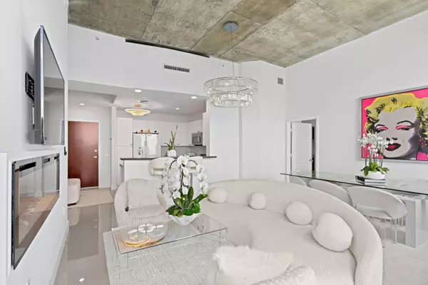 West Palm Beach, FL 33401,300 S Australian AVE 1608