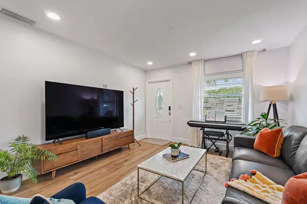 Jupiter, FL 33458,1009 Mohican BLVD