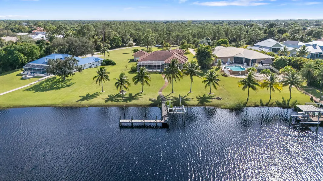 2501 SE North Lookout BLVD, Port Saint Lucie, FL 34984