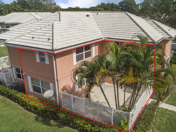 1923 Stratford WAY, West Palm Beach, FL 33409