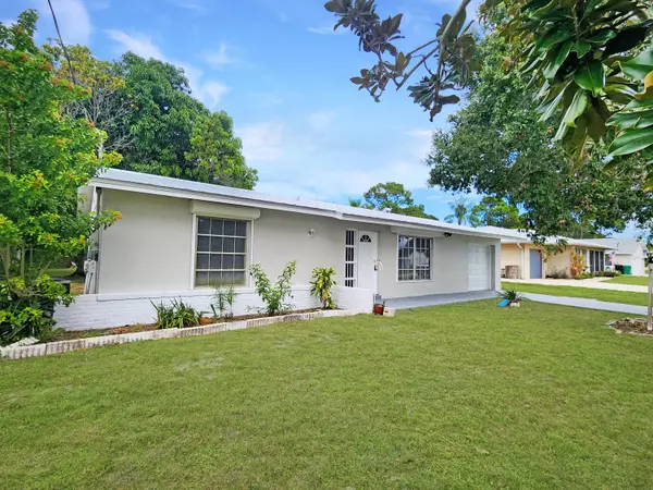 Port Saint Lucie, FL 34953,199 SW Todd AVE