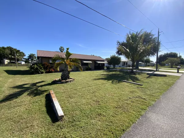 Okeechobee, FL 34974,1095 Chobee LOOP