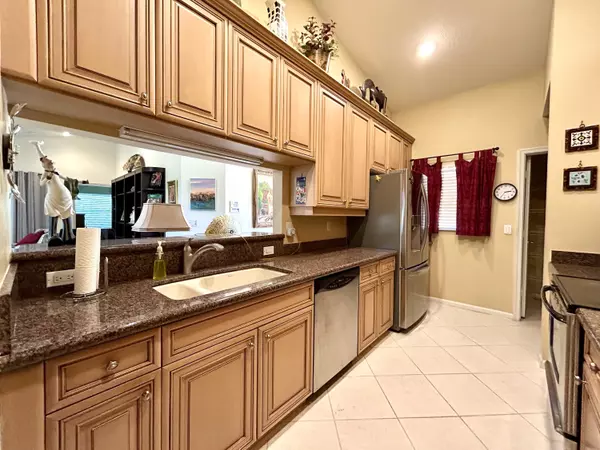 Boynton Beach, FL 33437,5193 Corbel Lake WAY