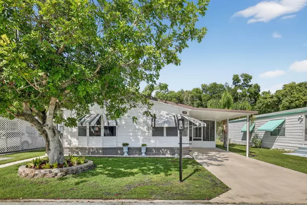 540 Natalie DR, Port Saint Lucie, FL 34952