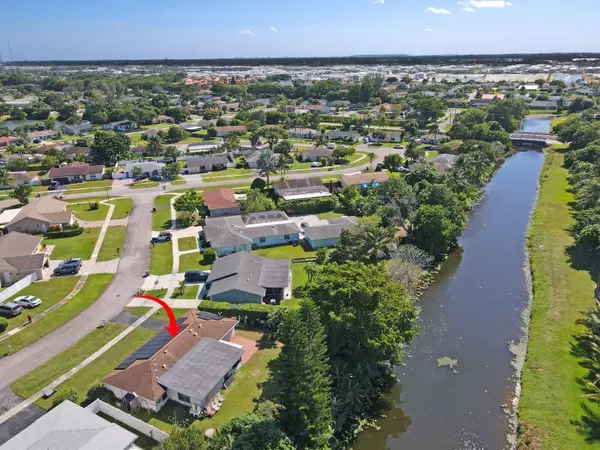 Boca Raton, FL 33434,19627 Montana LN