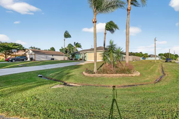 Saint Lucie West, FL 34953,398 SW Covington RD