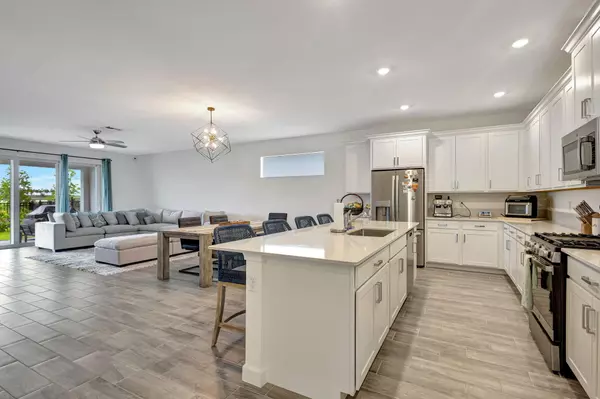 The Acreage, FL 33470,1617 Whistlegrass LN