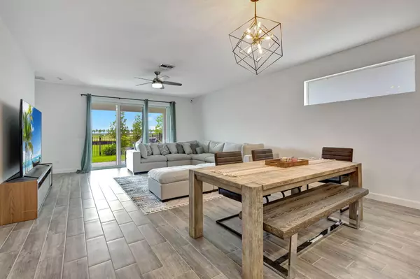 The Acreage, FL 33470,1617 Whistlegrass LN