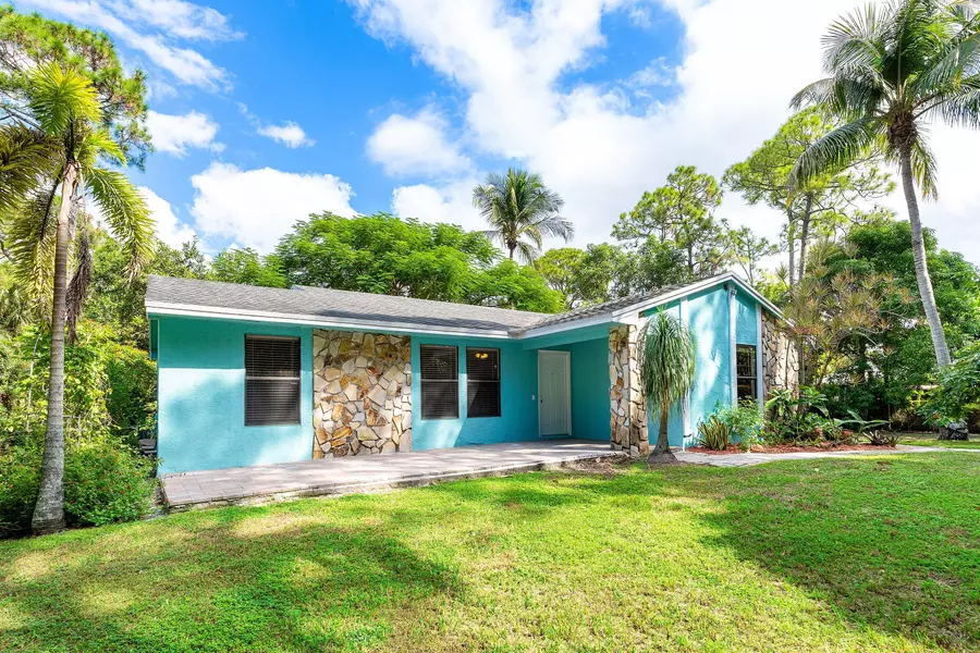 17181 N 61st PL, Loxahatchee, FL 33470