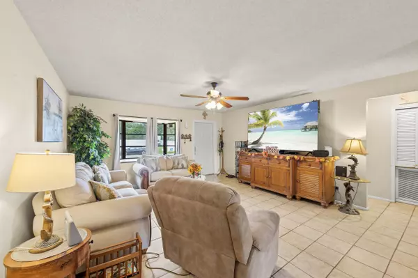 Port Saint Lucie, FL 34983,515 NW Twylite TER