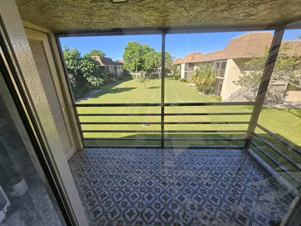 Boca Raton, FL 33486,1301 NW 12th AVE 415a